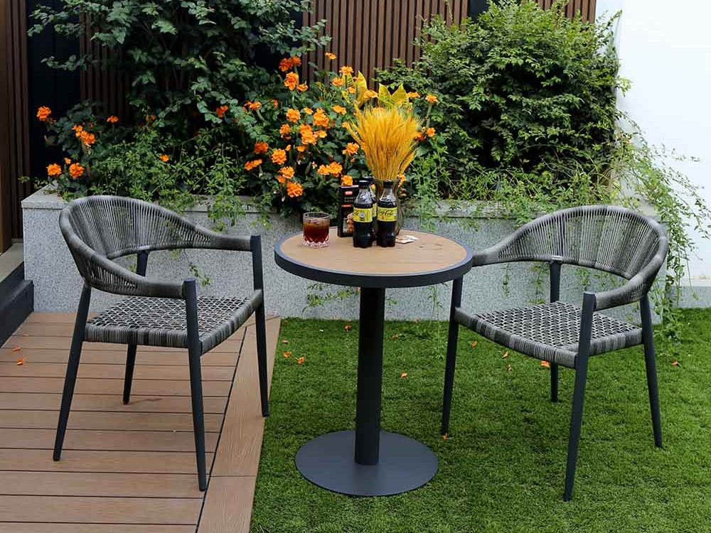 GPD-Mini-Round-Bar-Table-OD-RPT-722-TK-Rope-Chairs-2-1000x1000